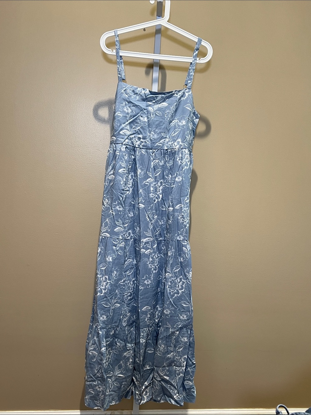 Hermoza Blue and White Floral Print Dress